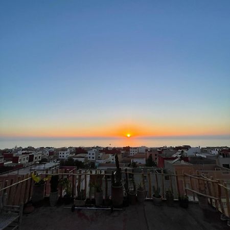 Хостел Berber Waves Surf House Tamraght Экстерьер фото
