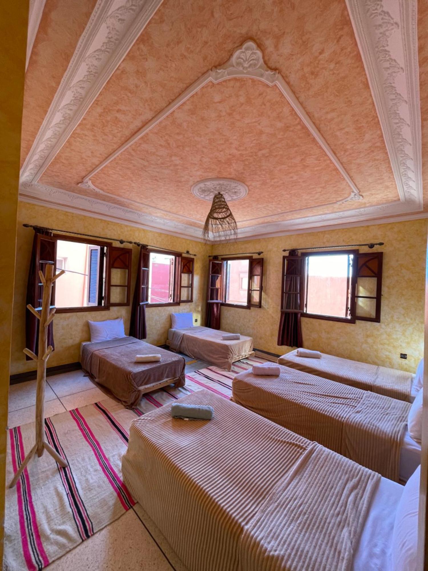 Хостел Berber Waves Surf House Tamraght Экстерьер фото