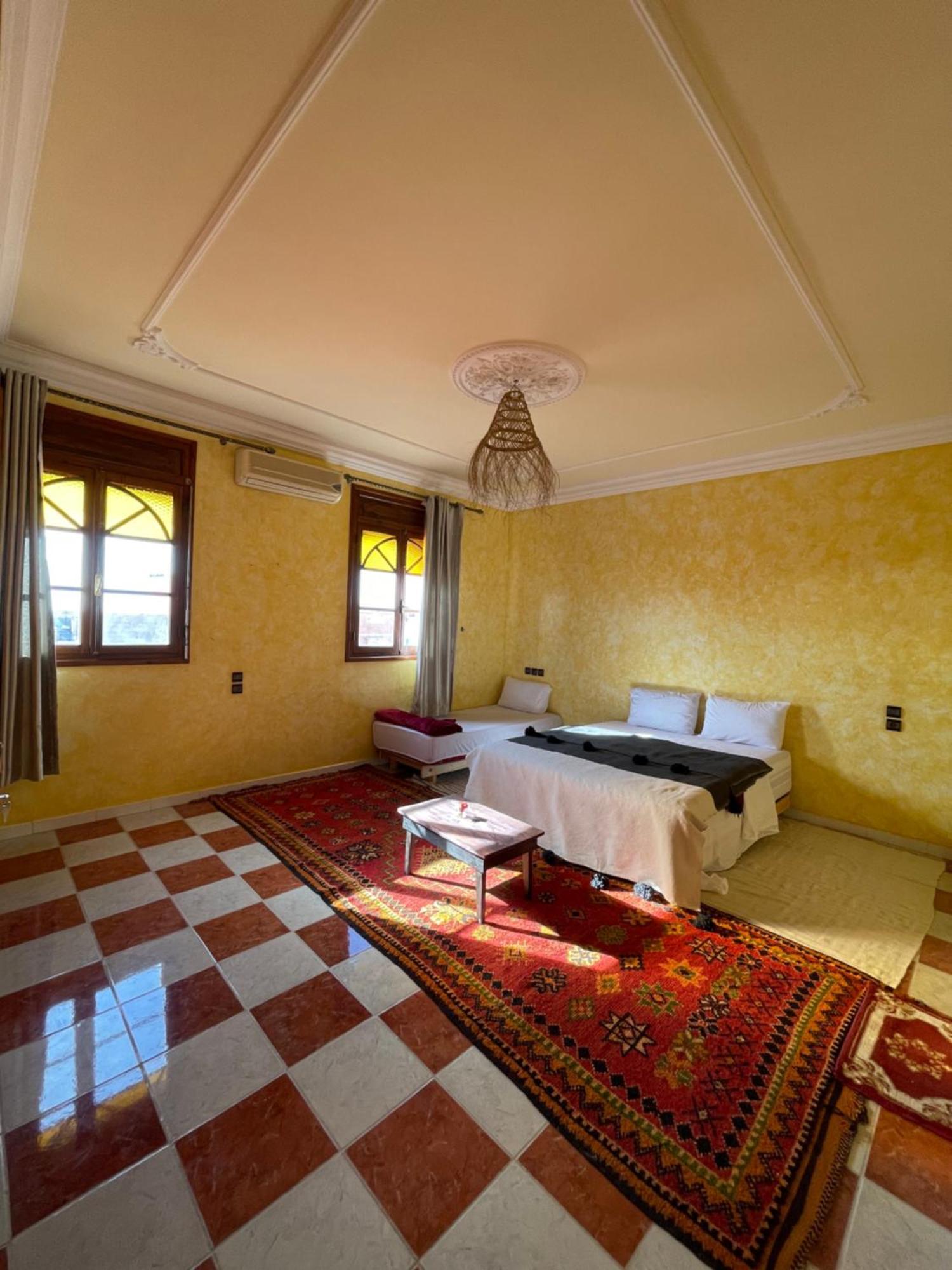 Хостел Berber Waves Surf House Tamraght Экстерьер фото