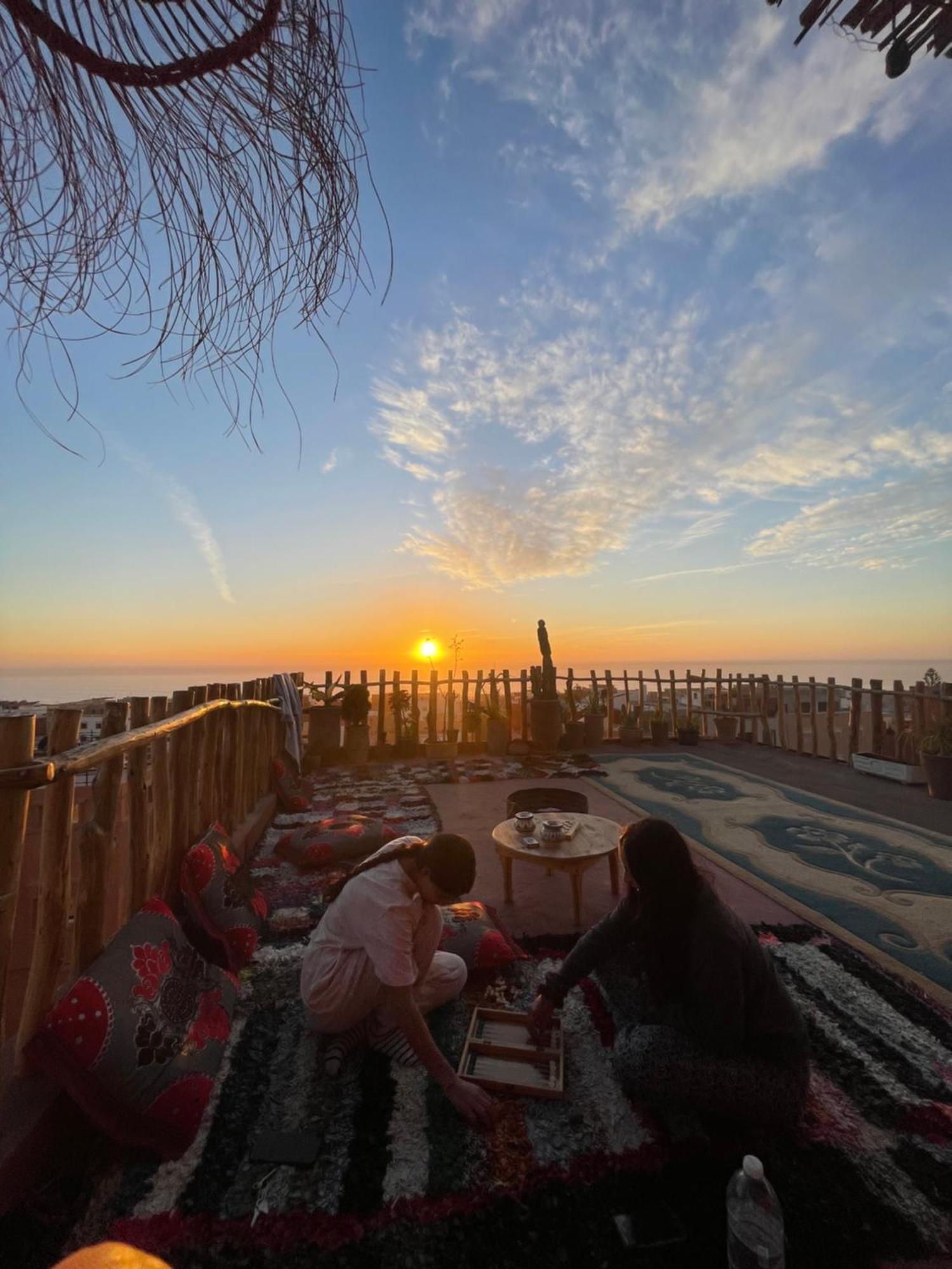 Хостел Berber Waves Surf House Tamraght Экстерьер фото
